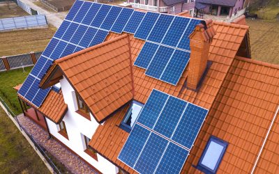 Quelle est la différence entre un panneau photovoltaïque et un panneau solaire ?
