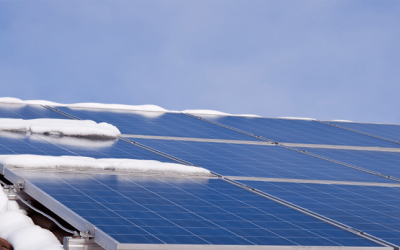 Froid et neige : quel impact sur la production des panneaux solaires ?