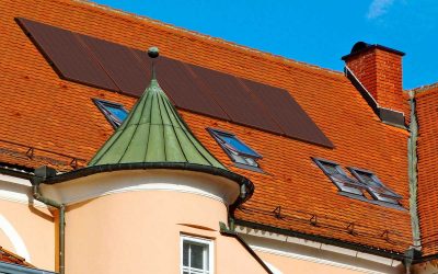 Terracotta, un panneau solaire couleur « terre cuite » compatible avec les toitures des bâtiments classés